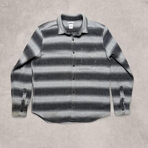 Gap Striped Heavyweight Cotton Button Up Flannel Skater Surfer Shirt